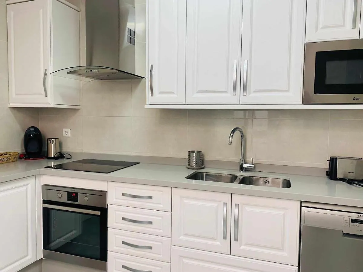 Bonita Casa Centrica Con Piscina & Parking Apartment Torremolinos