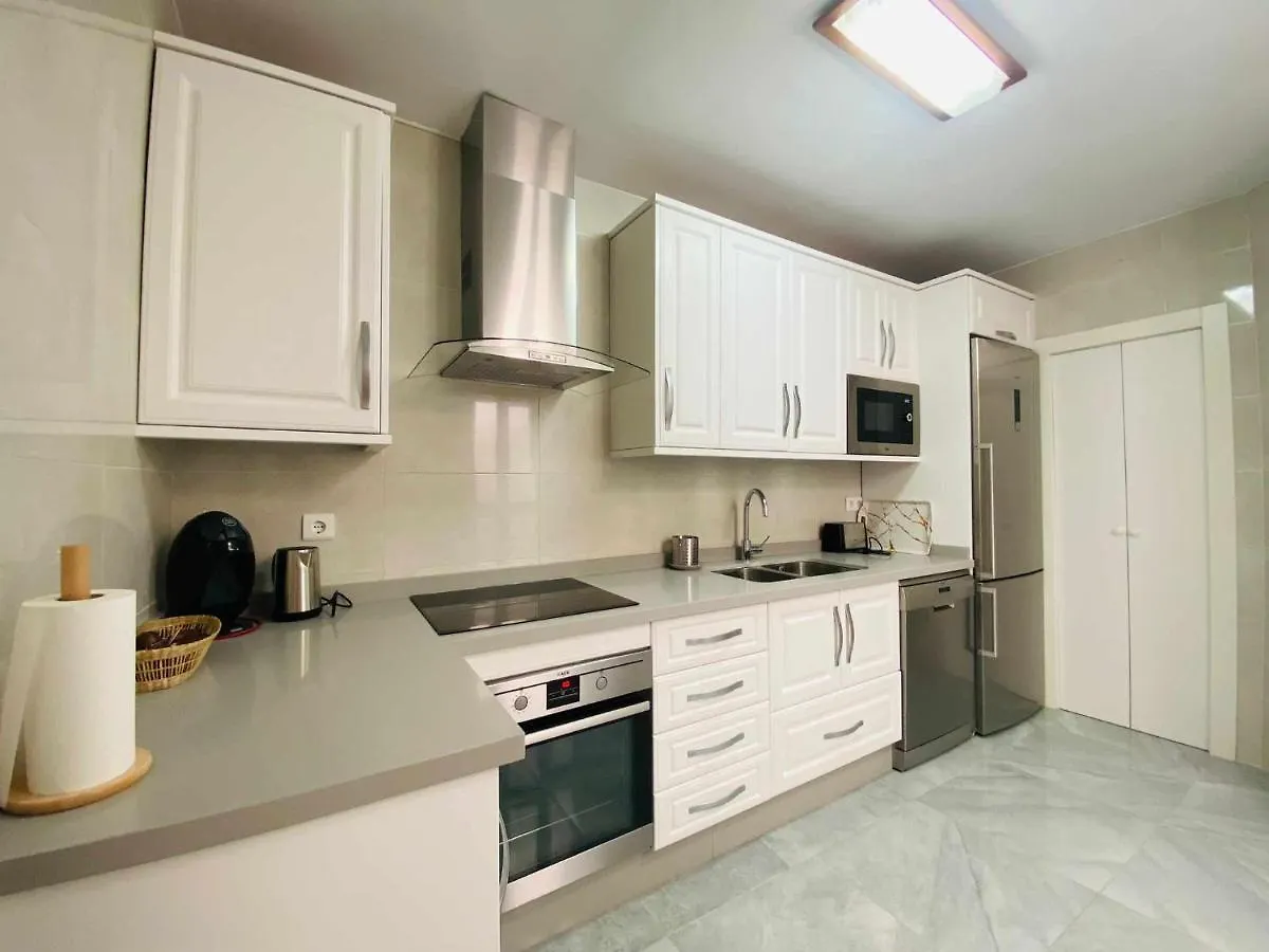 Bonita Casa Centrica Con Piscina & Parking Daire Torremolinos İspanya