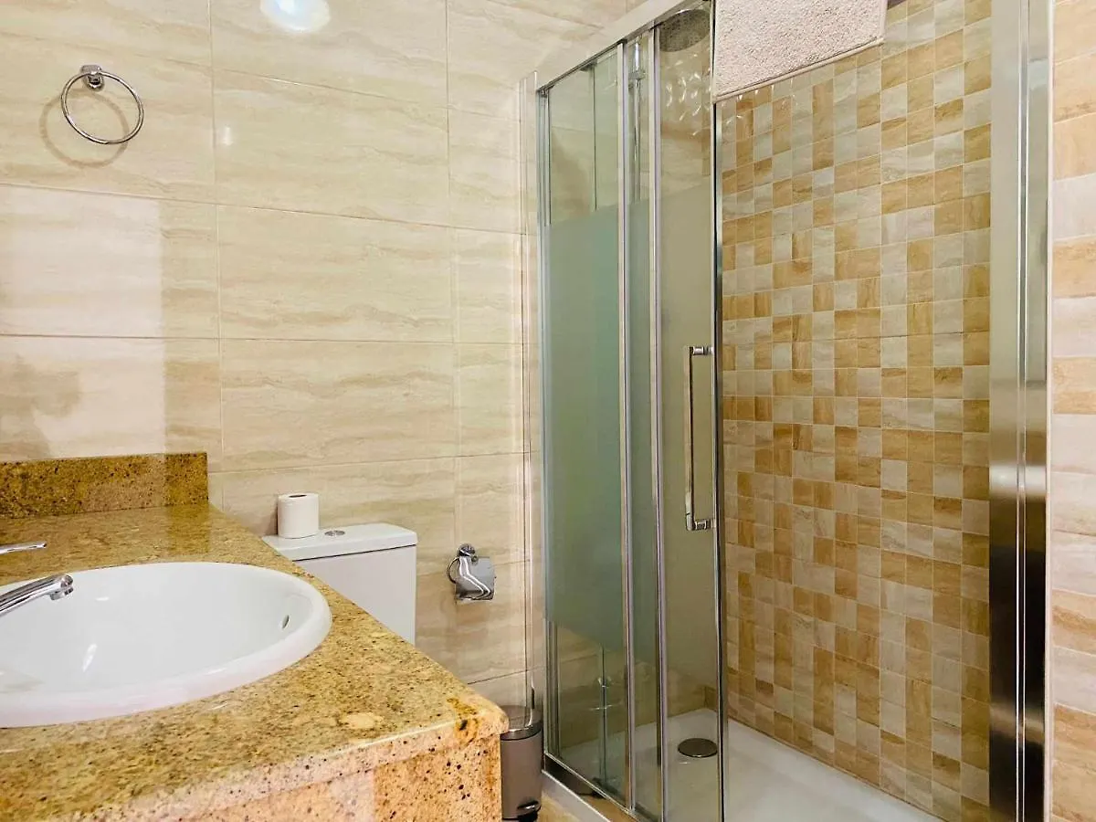 Bonita Casa Centrica Con Piscina & Parking Apartment Torremolinos 0*,  Spain